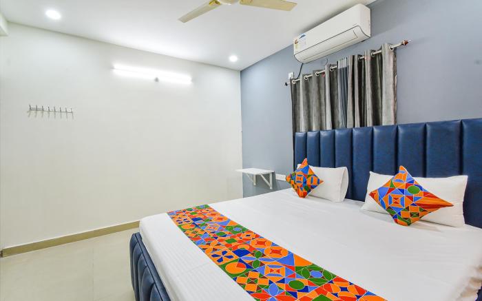 FabHotel Maski Suites - Nr KIMS Hospital, Kondapur