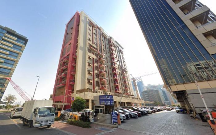 Budget Double Partition Room in Barsha Heights