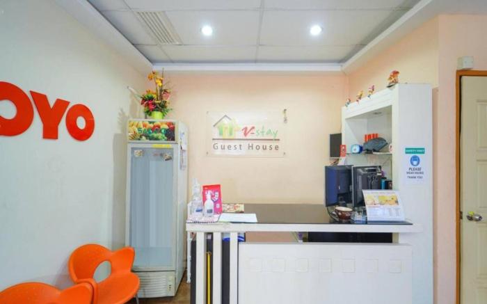 OYO 91085 J Stay Guesthouse