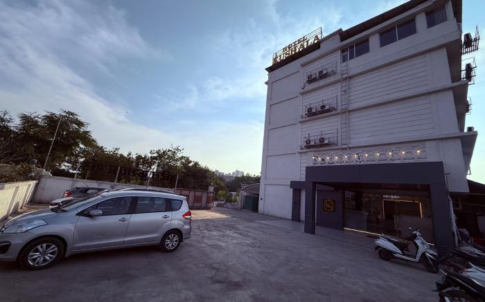 Hotel Kushala Grand,  Dombivali