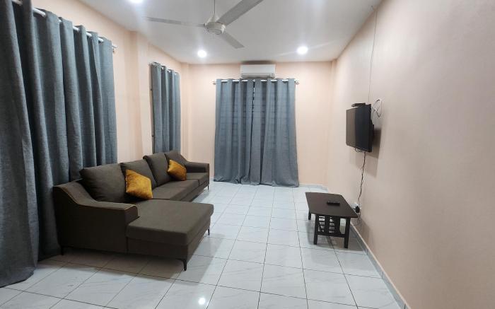 Kelambu Beach Villa