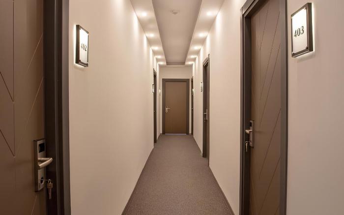 La Vie Suite Hotel