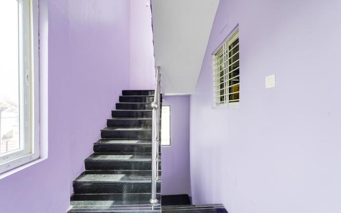 Hotel O VARAHA Guest Inn
