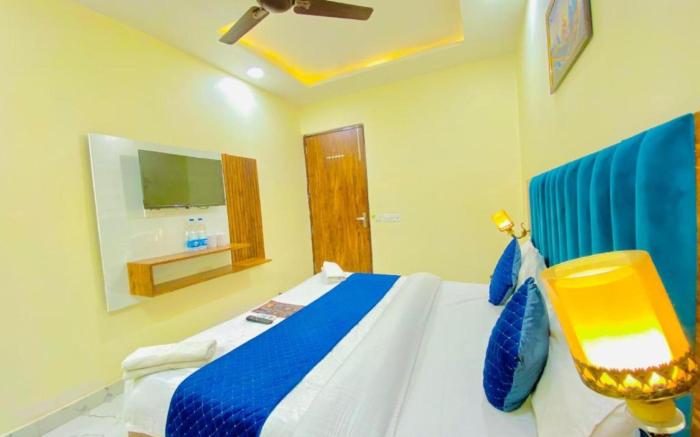 Goroomgo Holiday First Amritsar
