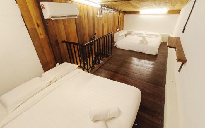 3BR Ruma Papanz Moden 19 Pax -DipPool/NetFlix/WIFI