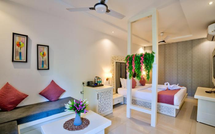Raya Resorts