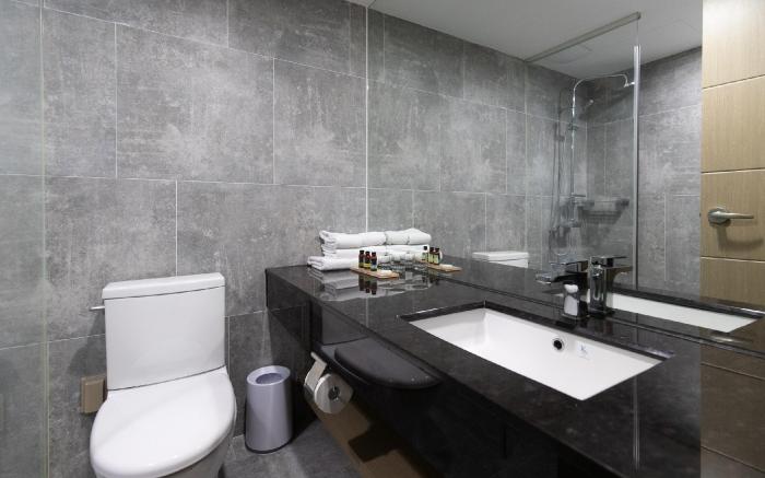 Ebenezer Hotel