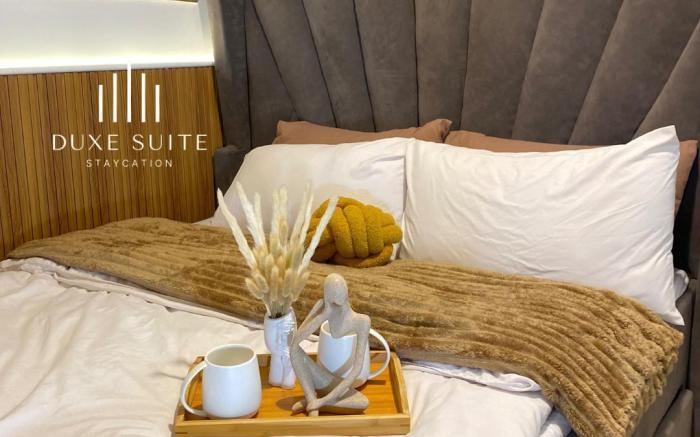 Duxe Suite8 Condo near MOA & NAIA Airport