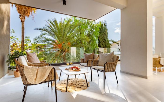 Sanders Breeze - Great two-bedroom apartment with balcony