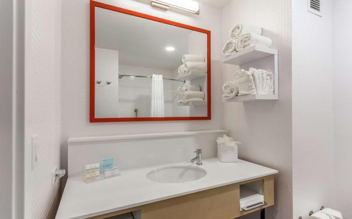 Hampton Inn Oakland Downtown-City Center, CA