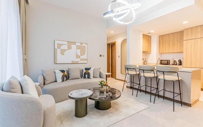 Designer 1BR Apt and Fully Eqquiped