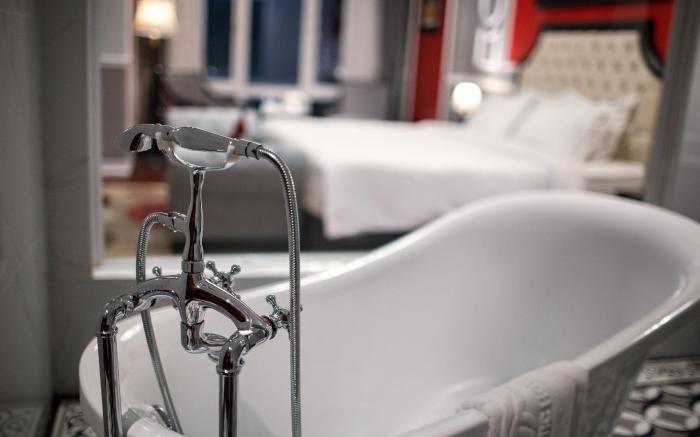 Acoustic Hotel & Spa