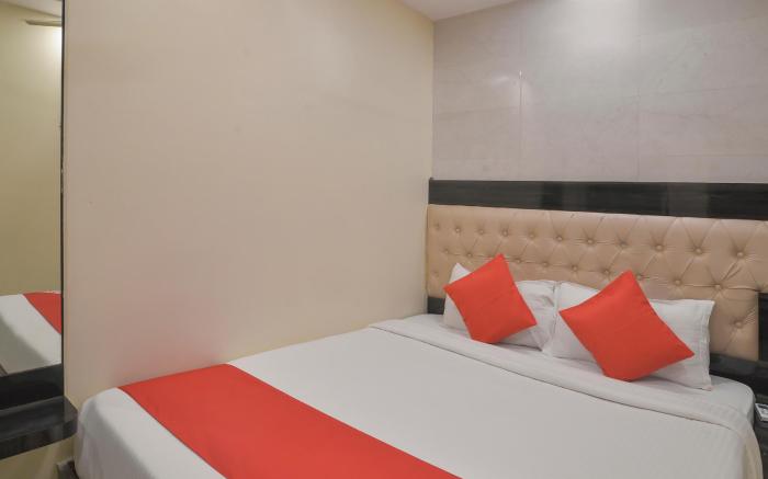 OYO 5171 Hotel Palace Residency
