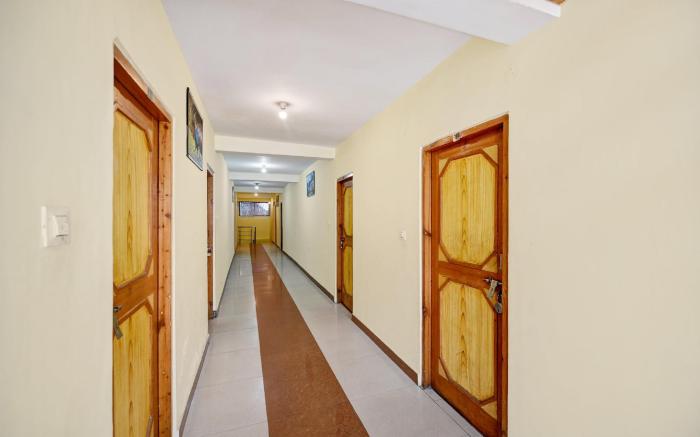 Hotel O Tridev