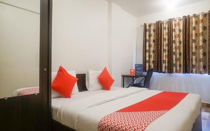 Super Hotel O River View Near Shaniwar Wada