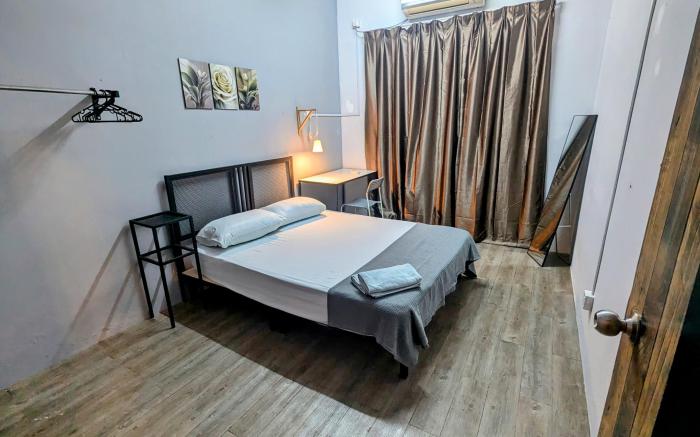 Shines GuestHouse 3Br with Outdoor Chilling