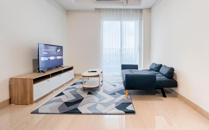 Best Deal 1BR Grand Sungkono Lagoon By Travelio