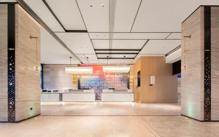Madison Hotel Wuhan Huanghelou