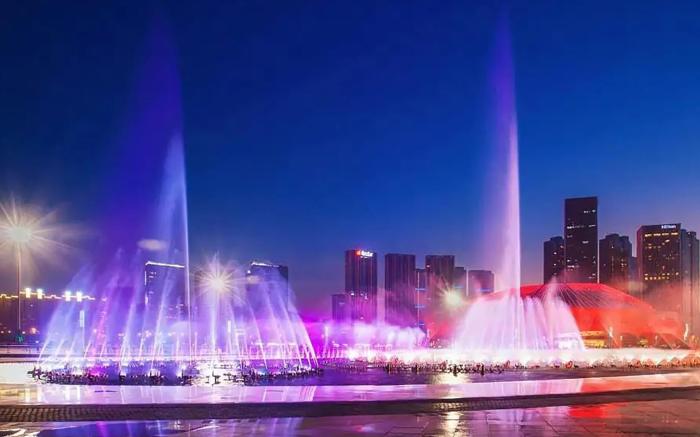 Madison Hotel Dalian Zhongshan Square Seaview