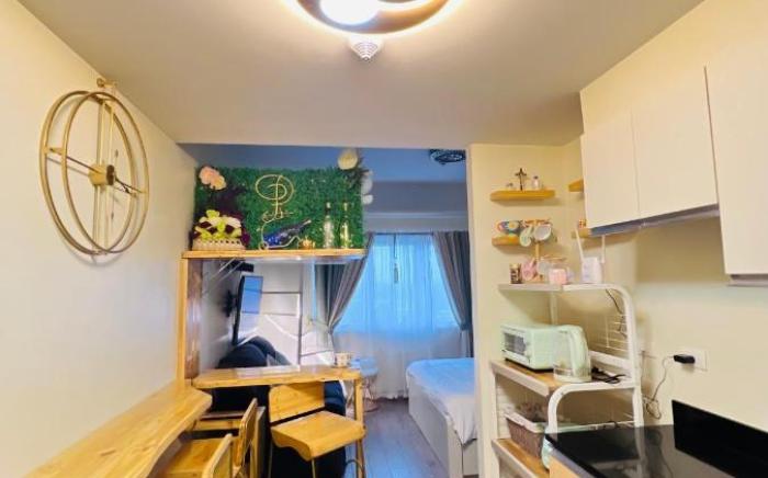 Comfy studio room