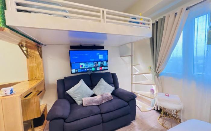 Comfy studio room