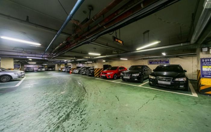 Changwon Jungangdong Paradise