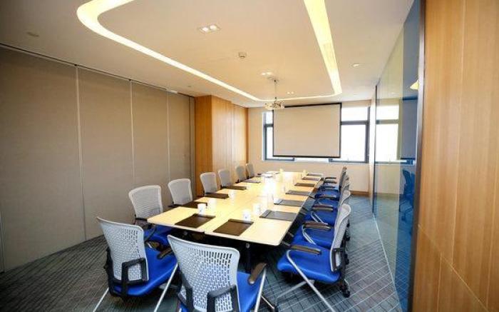 Holiday Inn Express Chengdu North Railway Station By IHG