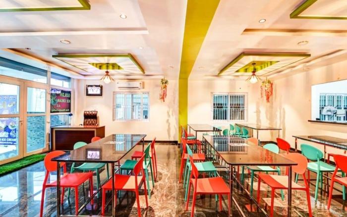 Hotel Karnataka Suites