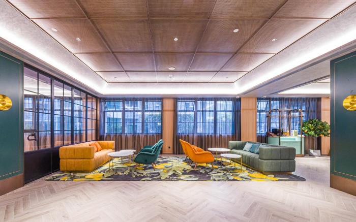 Orange Hotel Shanghai Xujiahui Stadium