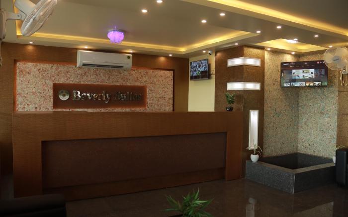 BEVERLY SUITES