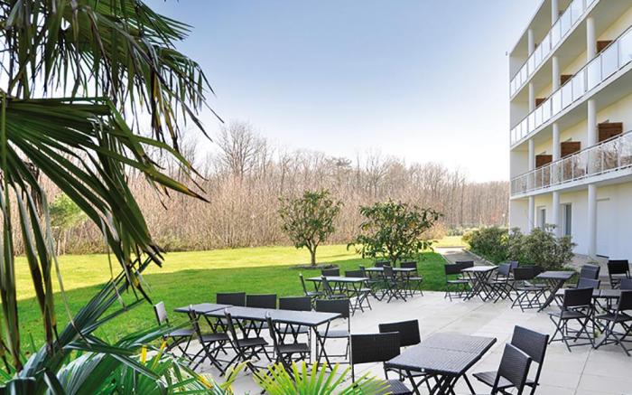 WESTOTEL LIFE NANTES CARQUEFOU