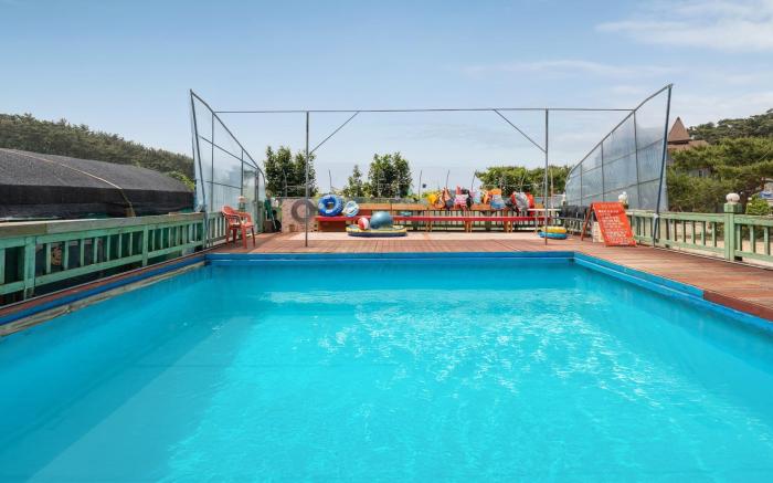 Taean Vintage House Pet-friendly Pension