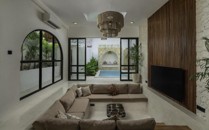 Casa Amor by GORO