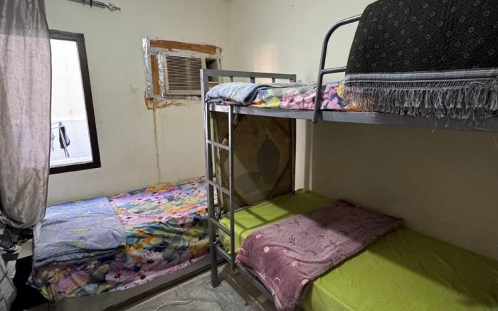 Amir hostels