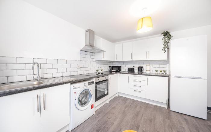 Spacious 5 bed apartment in Manchester 