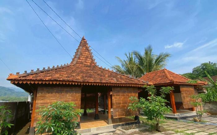 Joglo Kemadu