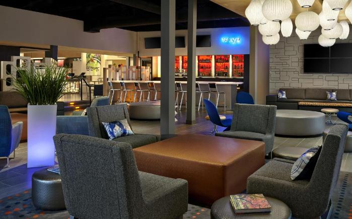 Aloft Calgary University