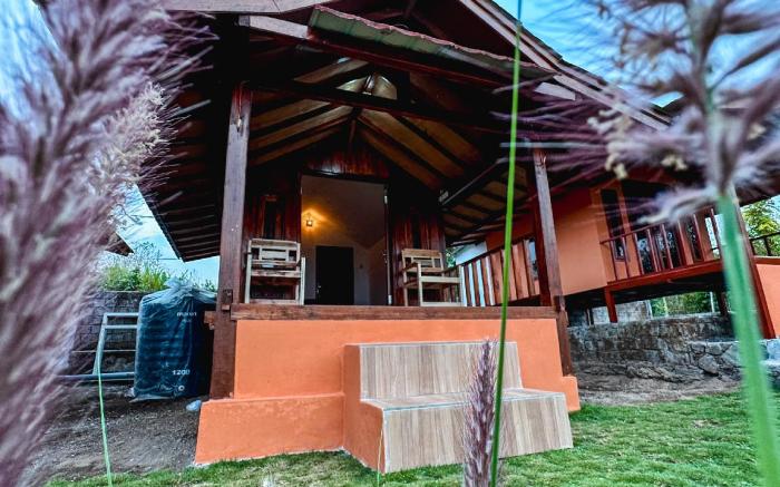 SEROJA Villa and Camping Ground