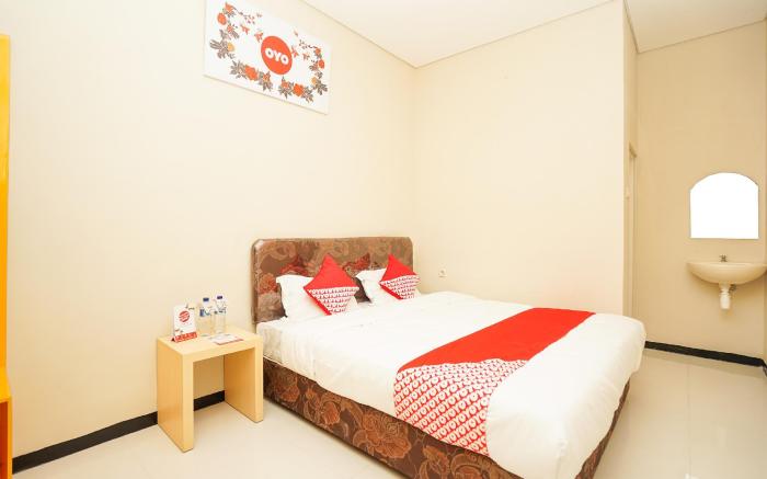 OYO 331 Osuko Residence