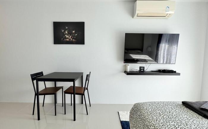Mantra Beach Condominium - M283