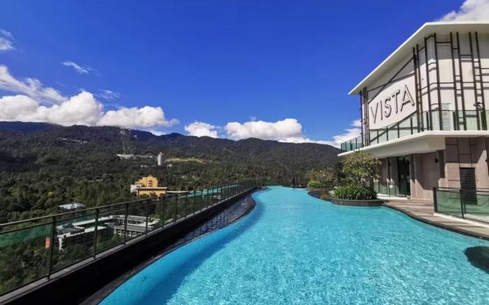 Luxury 2 rooms bathtub @Vista Genting C31