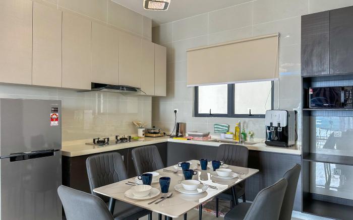 Danga Bay Sunset Seaview Suite 6 Pax【Arcade】17A