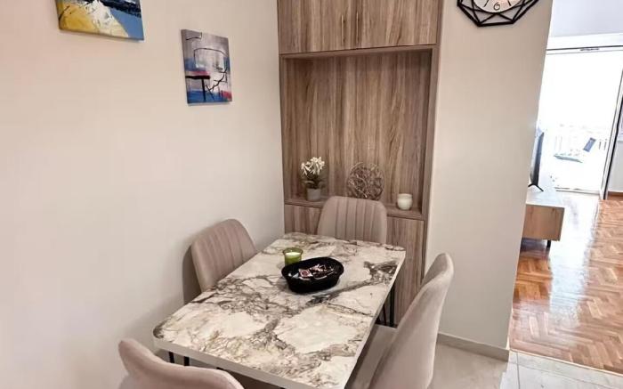 Athens Stylish 1BD Apt with Bal Near Attiki Merto