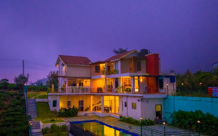 Irish County Vagamon Pool Resort by VOYE HOMES