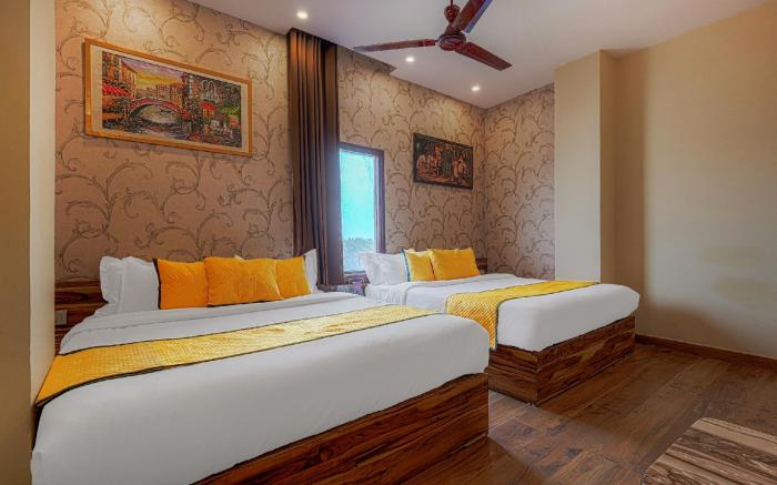 Hotel Sallow Grand