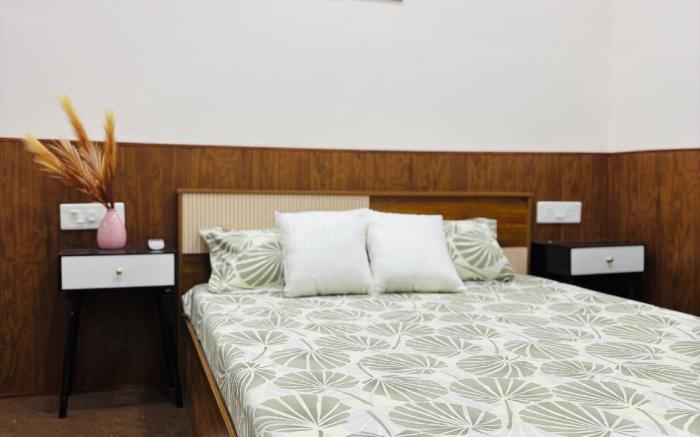 Terracotta Trails - Bedroom & Living Combo