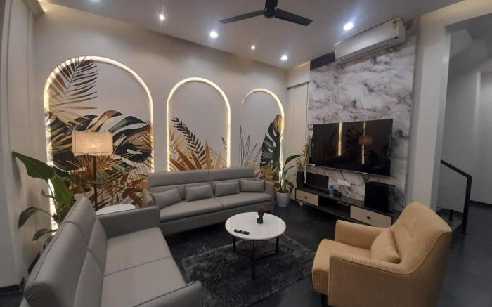 The Cloudstone Villa Pvt pool 3BR by Homeyhuts
