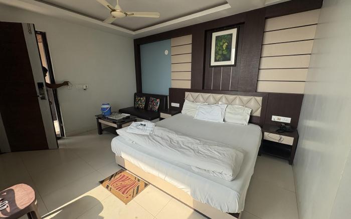 Hotel Big Boss New Digha