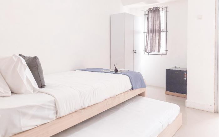 Relaxing Studio Urbantown Serpong By Travelio