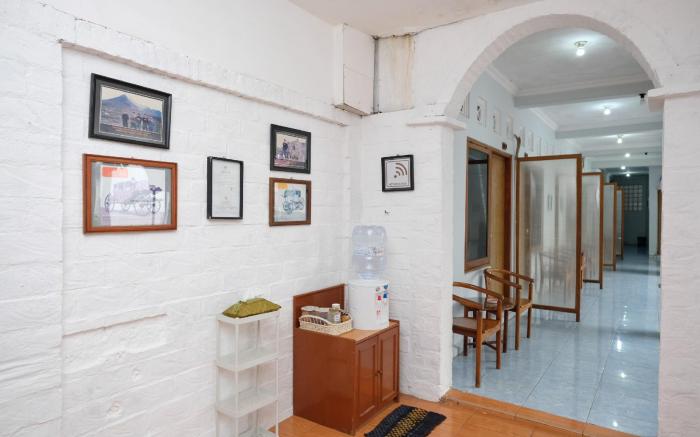 RedDoorz Syariah @ Jalan Menteri Supeno